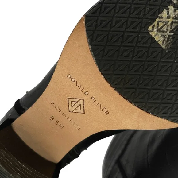 Donald J. Pliner Gemini Crocodile Black Block Heel Ankle Boot Silver Studded 8.5 - Picture 7 of 13